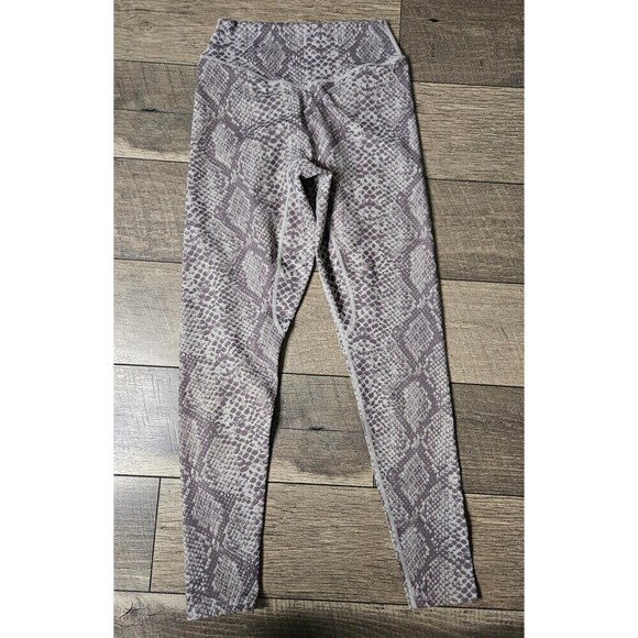 Balance Athletica Grey Snakeskin Leggings - Picture 5 of 10